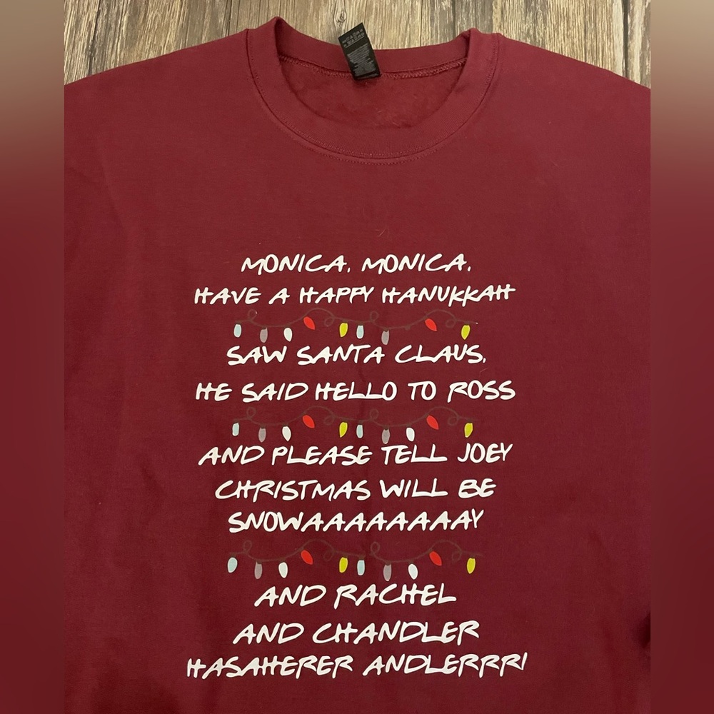 Friends TV Show Christmas Sweatshirt – “Monica, Monica…  Size M - Picture 2 of 4